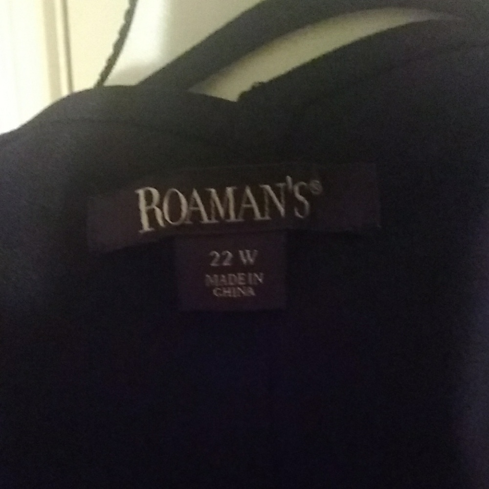๐HOST PICK๐Crossover Camisole - Picture 6 of 8